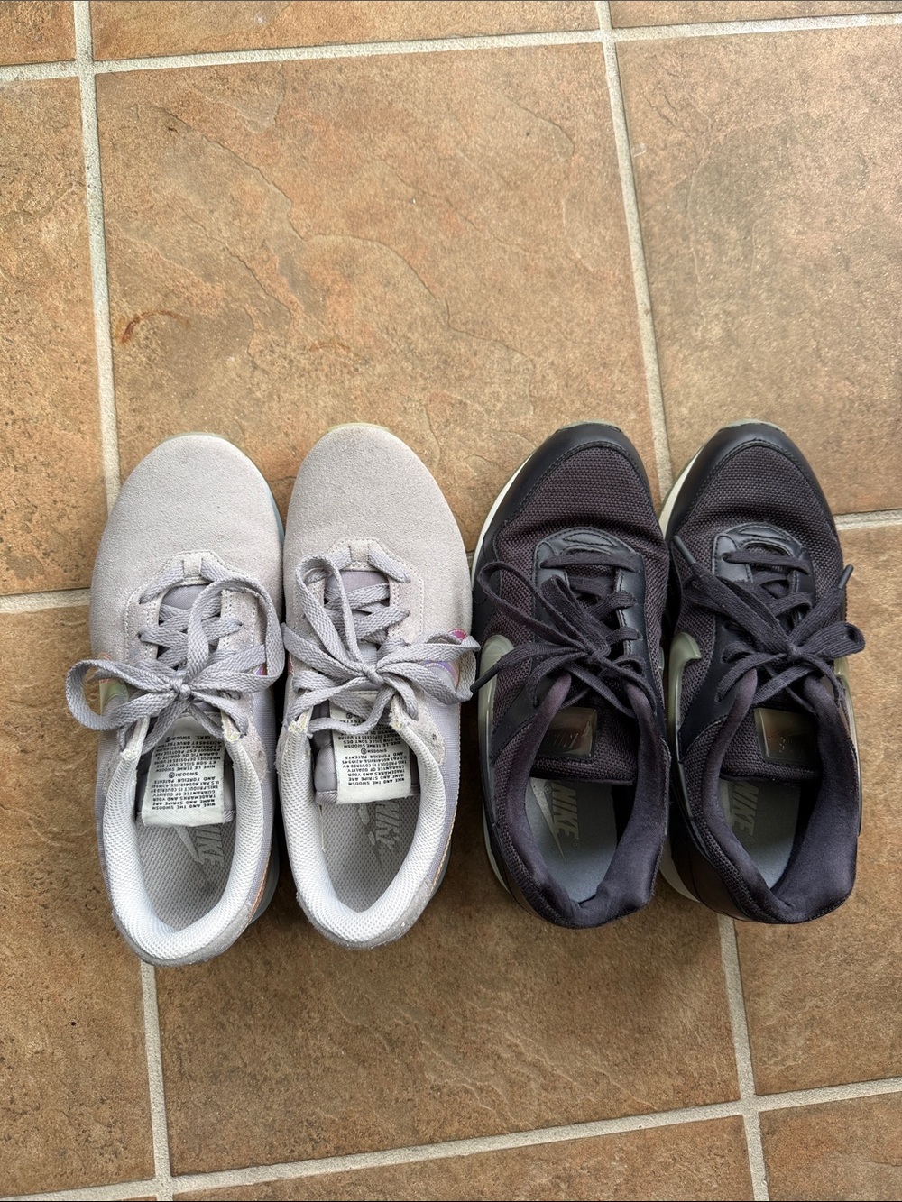 Nike Women Sneakers in Light Gray and Black